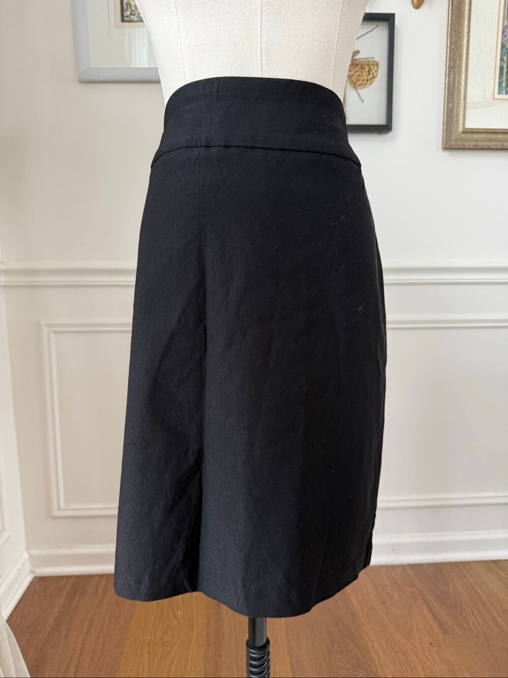 Orvis Black Pull On Pencil Skirt 12
